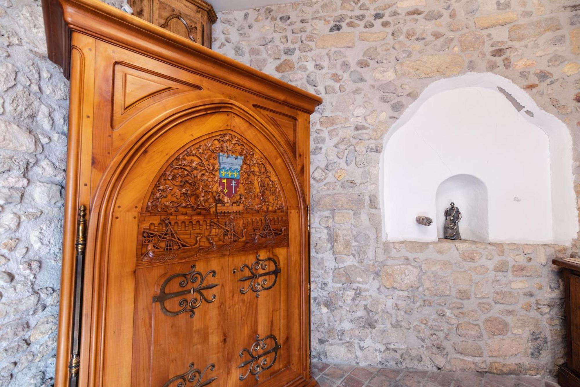 Dans L'eglise Du Couvent Apartment *